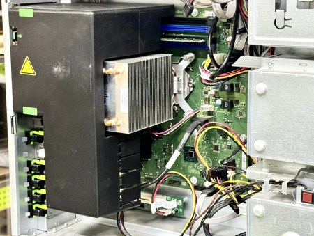 Fujitsu Primergy TX1330 M1 3